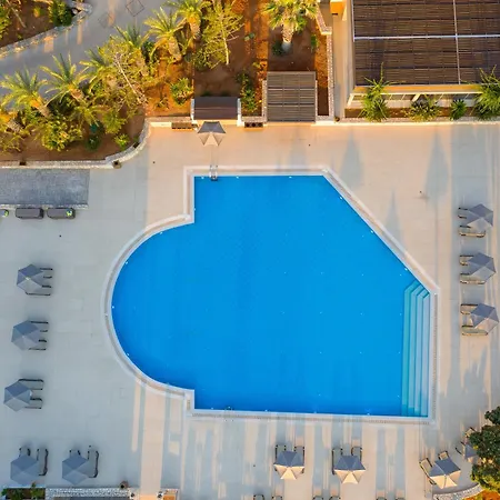 Nana Golden & Semesteranläggning (resort) 5*