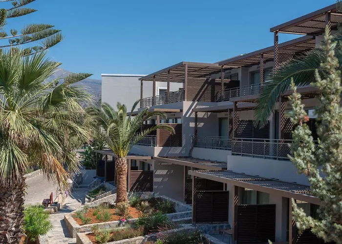 Nana Golden & 5* Hersonissos (Crete)