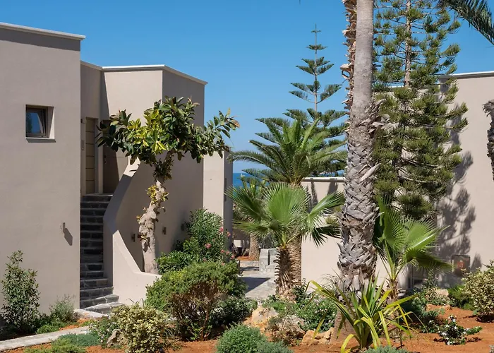 リゾート Nana Golden & 5*