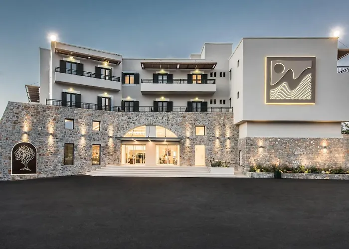 Resort Nana Golden &