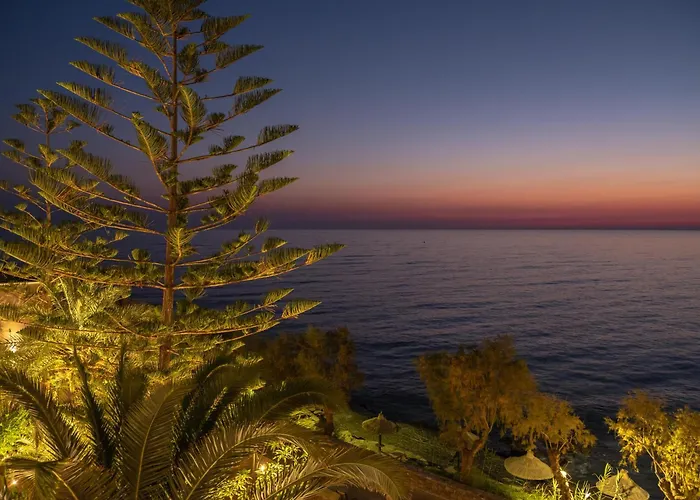 リゾート Nana Golden & 5*