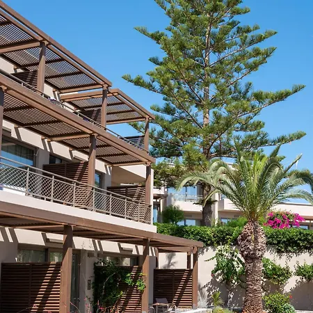 Курортный комплекс Nana Golden &